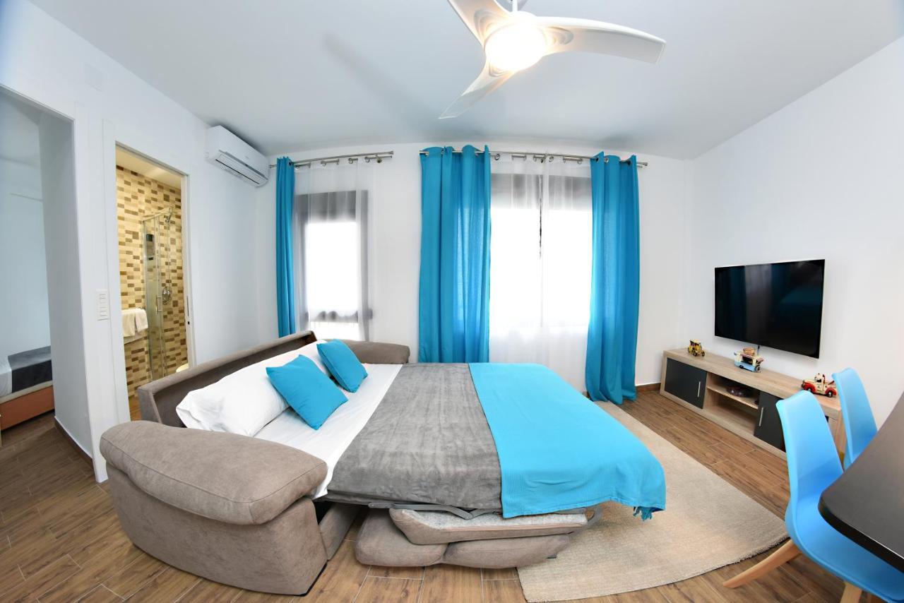 Zenbeach 1A playa carihuela Torremolinos Eksteriør billede